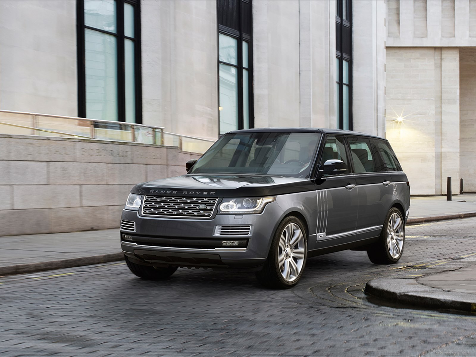 Land Rover Range Rover SV Autobiography 2016 Land Rover Range Rover SV Autobiography 2016